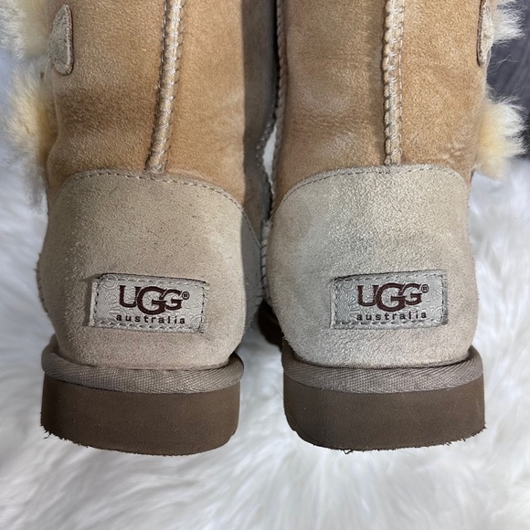 UGG Bailey Button Triplet Boots - Picture 10 of 11